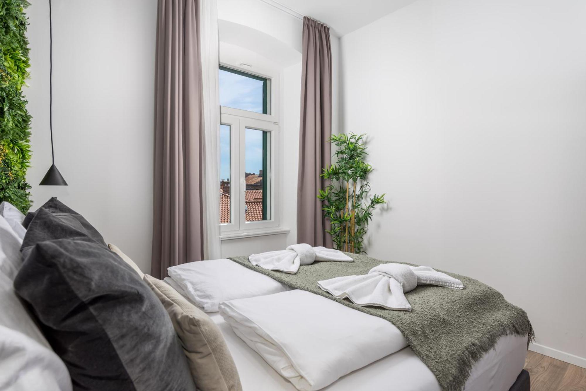 Apartment Molo Longo - & *