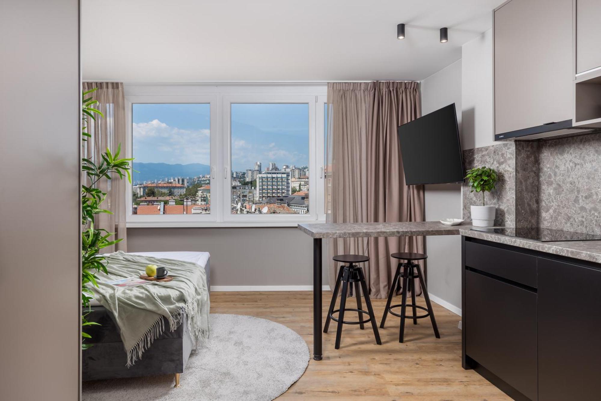 Molo Longo - & Apartment *