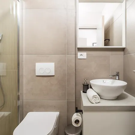 Molo Longo - Central Apartments & Rooms Rijeka Exterior photo