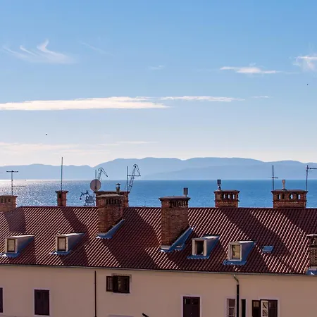 Molo Longo - Central Apartments & Rooms Rijeka Exterior photo