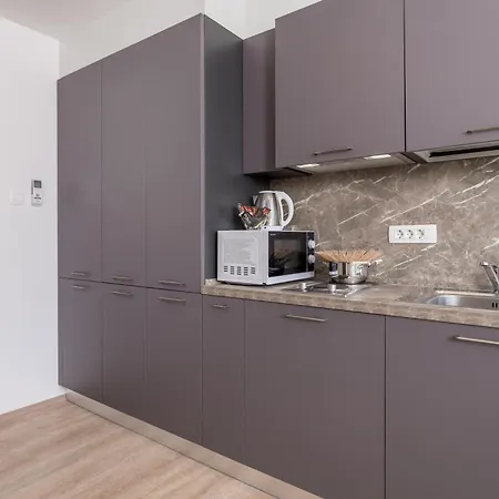 Molo Longo - Central Apartments & Rooms Rijeka Exterior photo