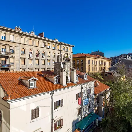 Molo Longo - Central Apartments & Rooms Rijeka Exterior photo