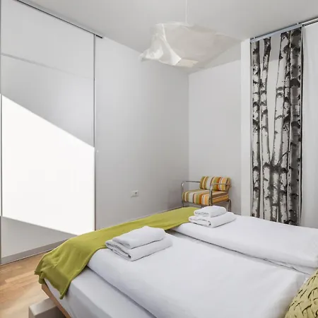 Molo Longo - Central Apartments & Rooms Rijeka Exterior photo
