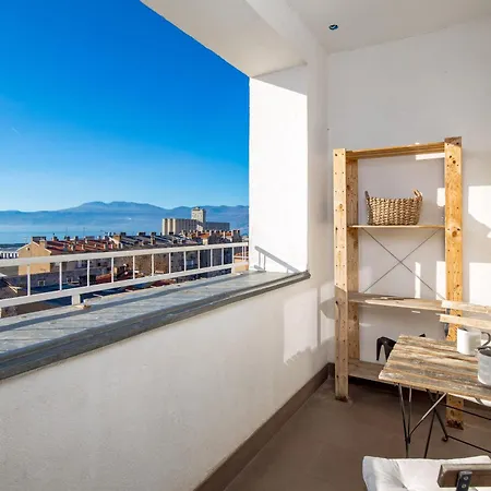 Molo Longo - Central Apartments & Rooms Rijeka Exterior photo