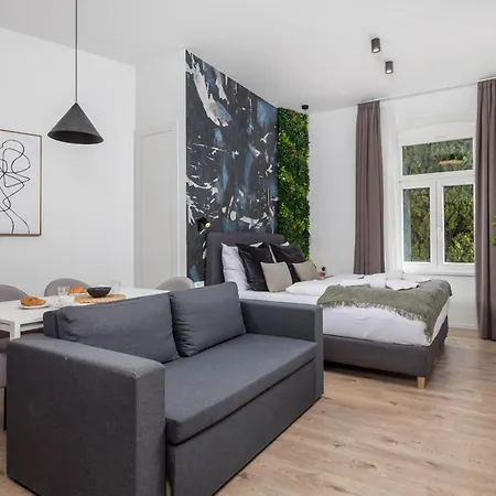 Molo Longo - Central Apartments & Rooms Rijeka Exterior photo