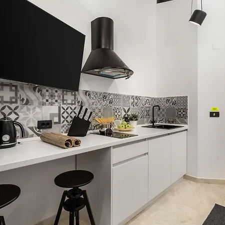 Molo Longo - Central Apartments & Rooms Rijeka Exterior photo