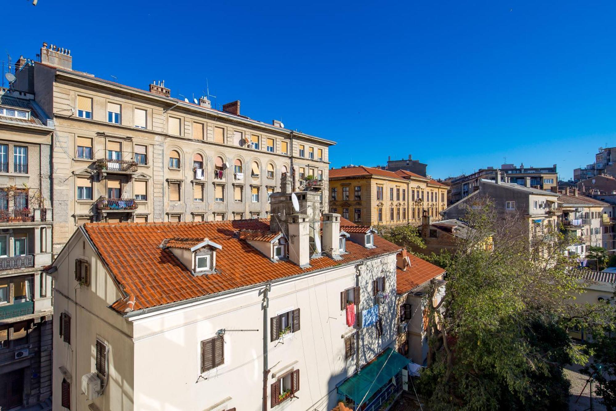 Molo Longo - & Apartman *